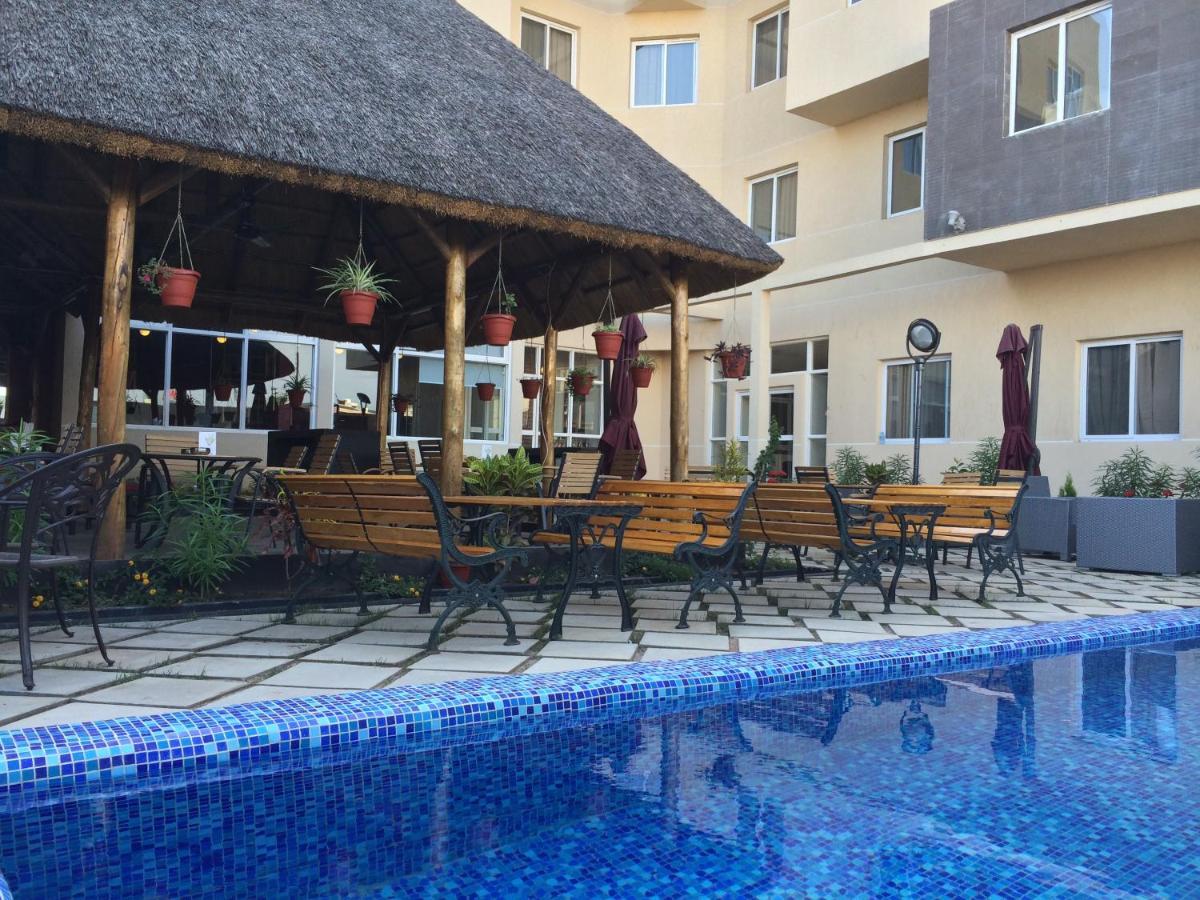Tulip Inn Джуба Экстерьер фото
